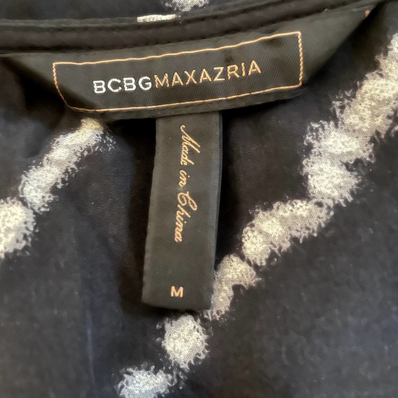 BCBGMaxAzria Black White Silk Dress Size Medium 100% Silk Work Wedding Guest - Picture 8 of 8